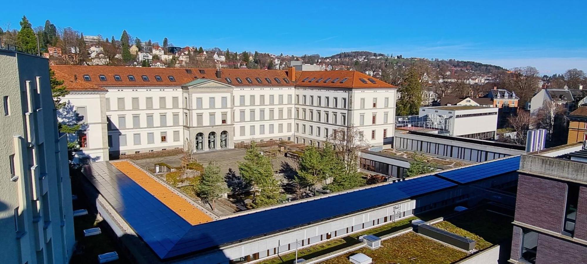 Ruhige, Neue Dachwohnung An Altstadt, Naehe Messe Sankt Gallen Buitenkant foto